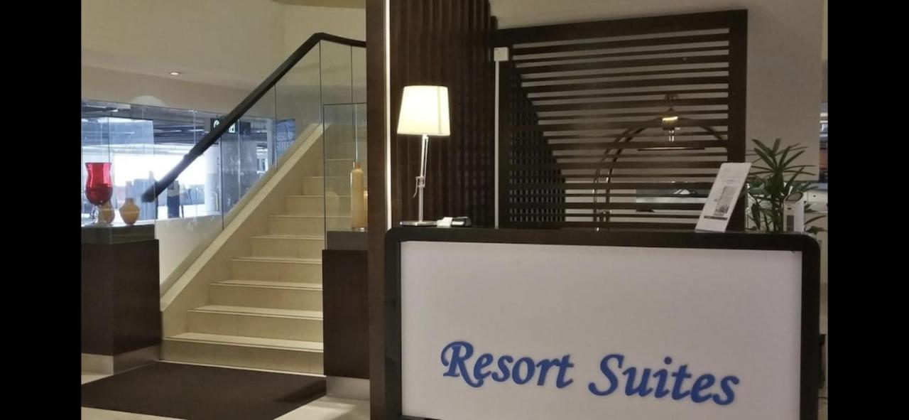 Resort Suites By Landmark At Bandar Sunway Sunway Lagoon Kampong Penaga  エクステリア 写真