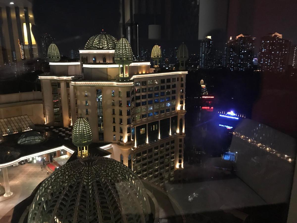 Resort Suites By Landmark At Bandar Sunway Sunway Lagoon Kampong Penaga  エクステリア 写真
