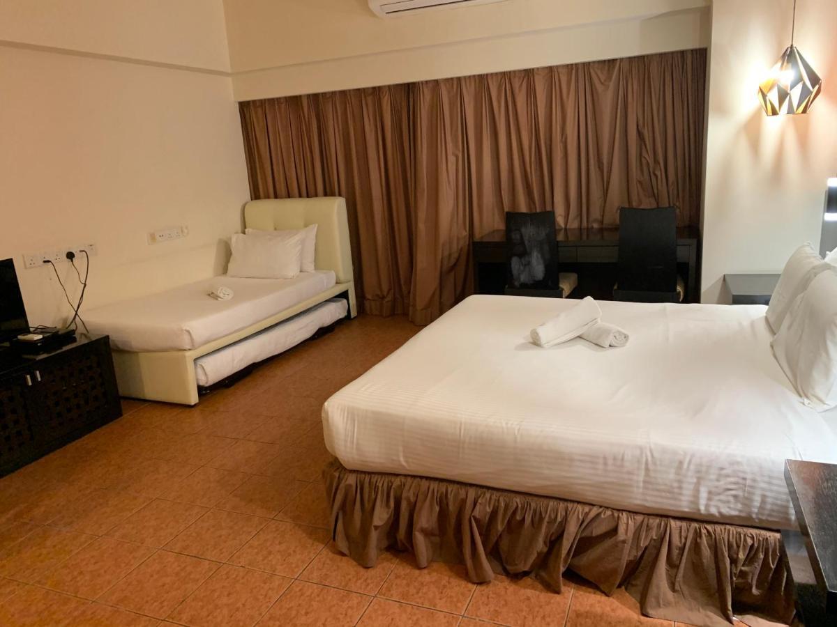 Resort Suites By Landmark At Bandar Sunway Sunway Lagoon Kampong Penaga  エクステリア 写真